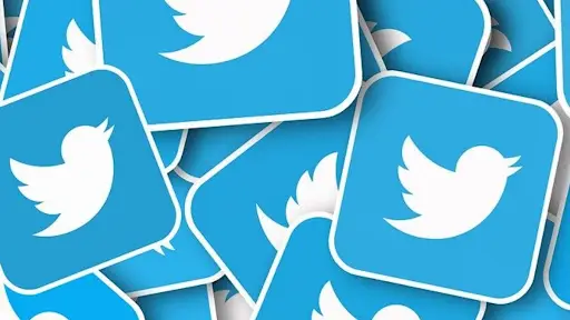 Илон Маск стал акционером Twitter