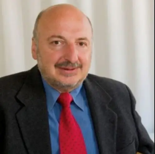 Александр Элдер