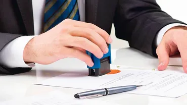 О чем говорит регистрация брокера